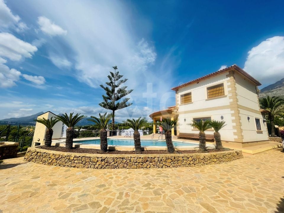 6 bedroom Villa in Altea - SLE73742 - Photo - 35