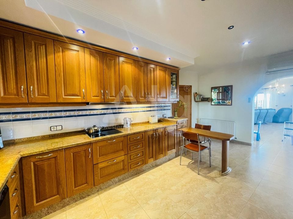 6 bedroom Villa in Altea - SLE73742 - Photo - 14