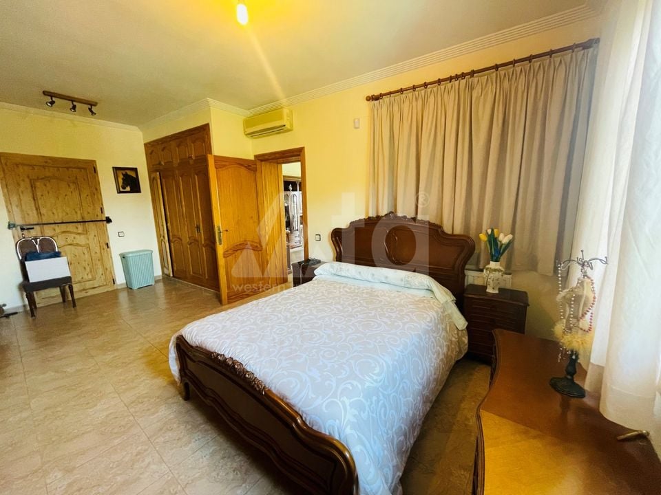 6 bedroom Villa in Altea - SLE73742 - Photo - 16