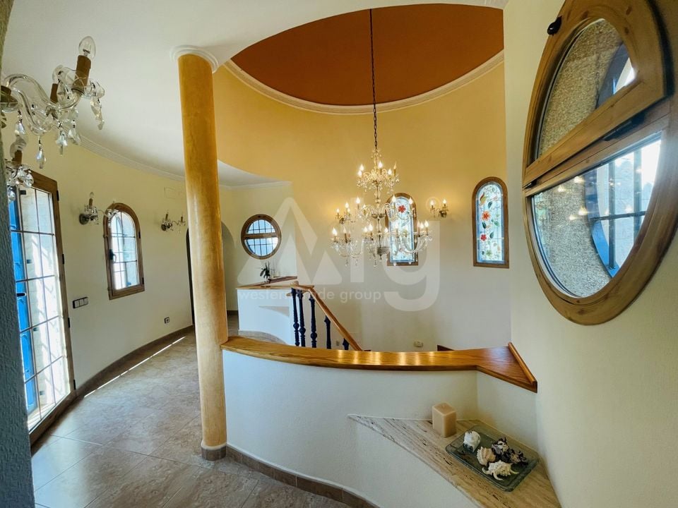 6 bedroom Villa in Altea - SLE73742 - Photo - 30