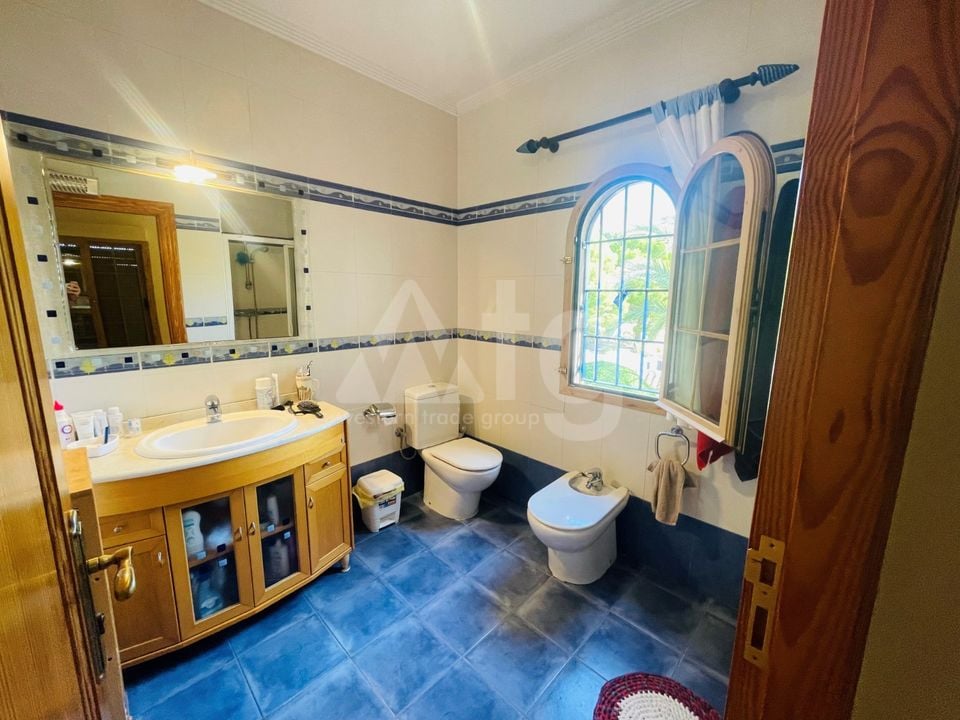 6 bedroom Villa in Altea - SLE73742 - Photo - 26