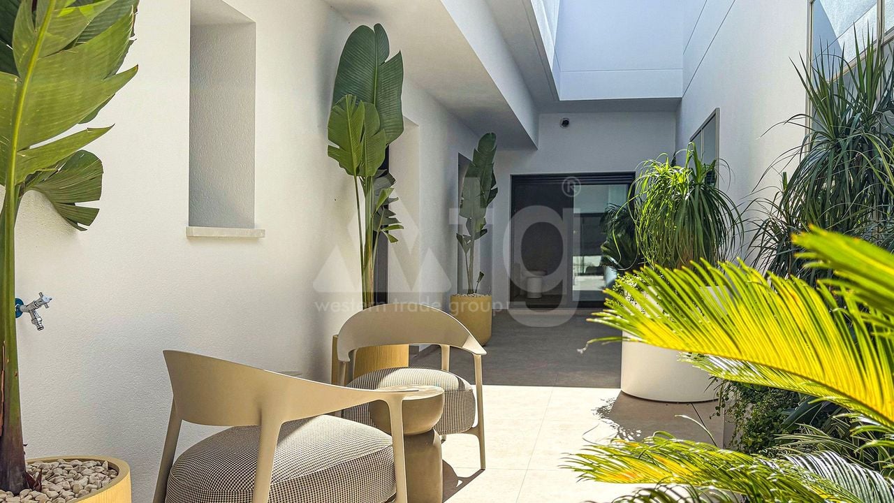 4 bedroom Villa in Ciudad Quesada - AT85241 - Photo - 29