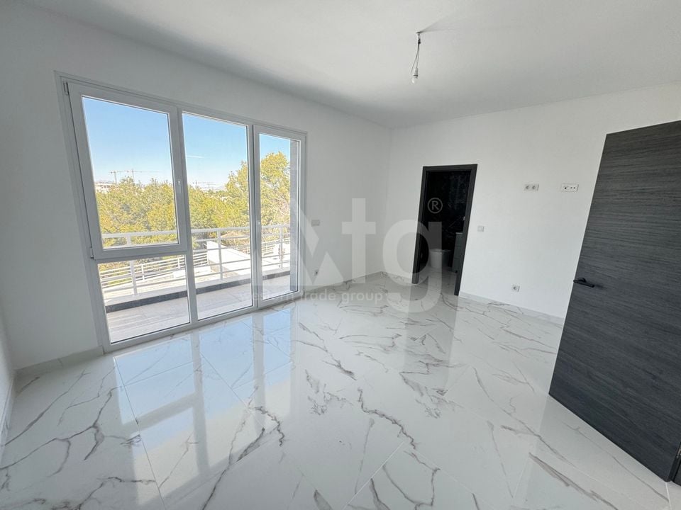 4 bedroom Villa in Los Balcones - DP52948 - Photo - 10