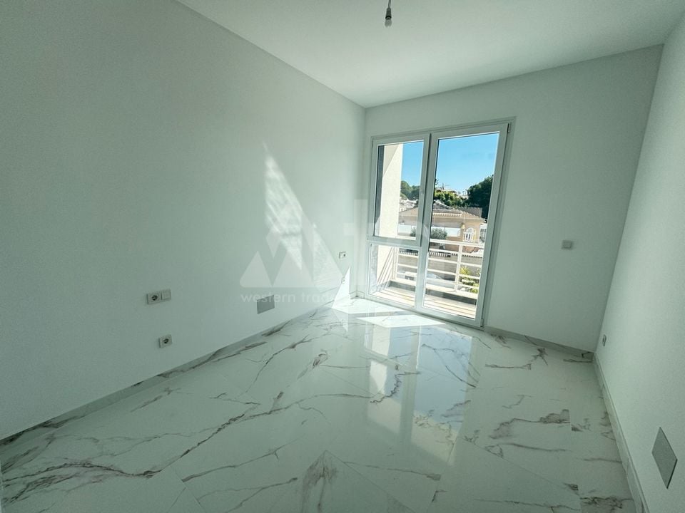 4 bedroom Villa in Los Balcones - DP52948 - Photo - 13