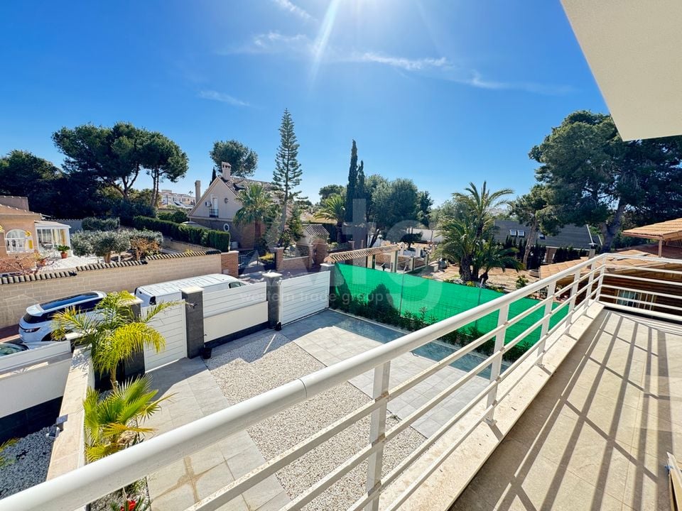 4 bedroom Villa in Los Balcones - DP52948 - Photo - 18