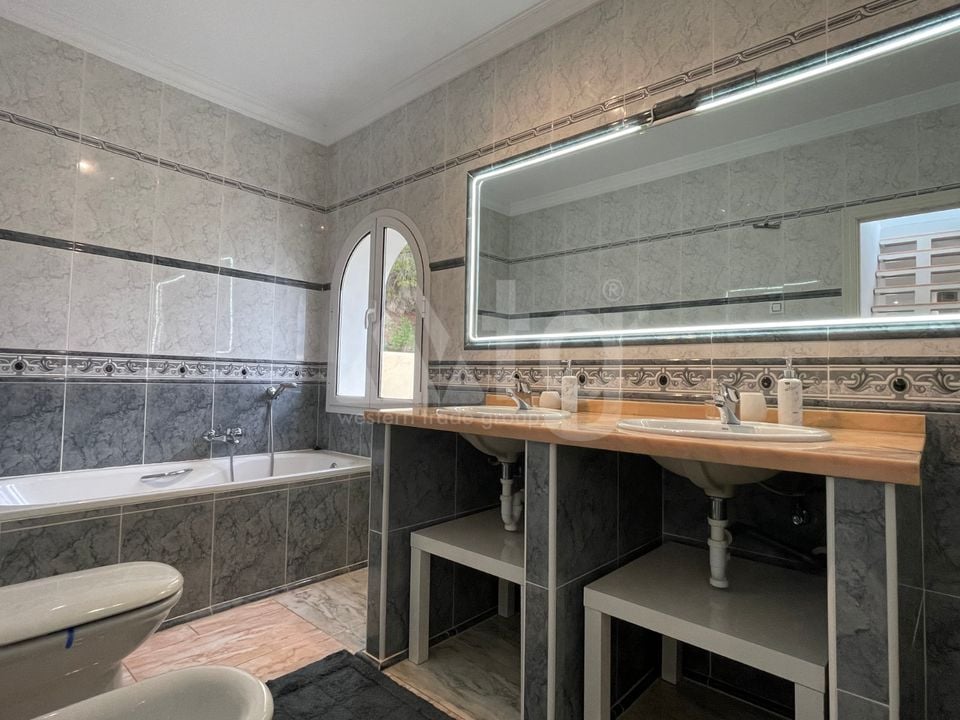 Villa de 2 chambres à Calp - BVS53231 - Photo - 32