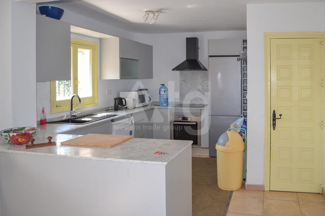 Vilă cu 6 dormitoare în Pedreguer - GNV54304 - Imagini - 9