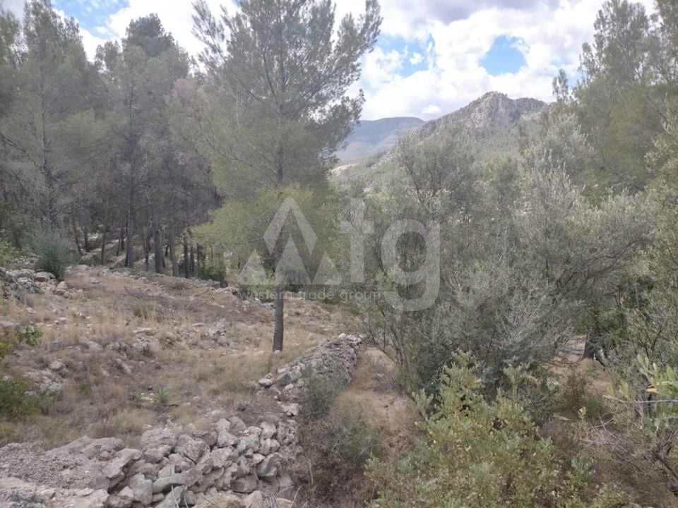 Parcelă cu  în Orba- OH54970 - Imagini - 3