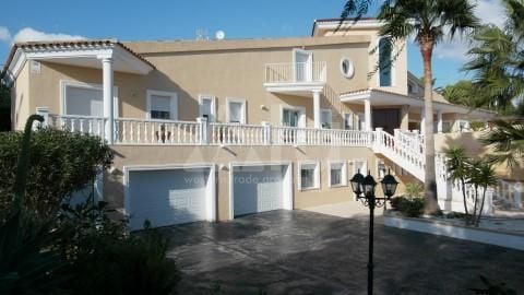 5 bedroom Villa in Alfaz del Pi - ICB55150 - Photo - 18