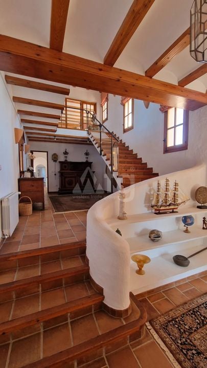 9 Schlafzimmer Villa in Xàbia - BES56118 - Foto - 8