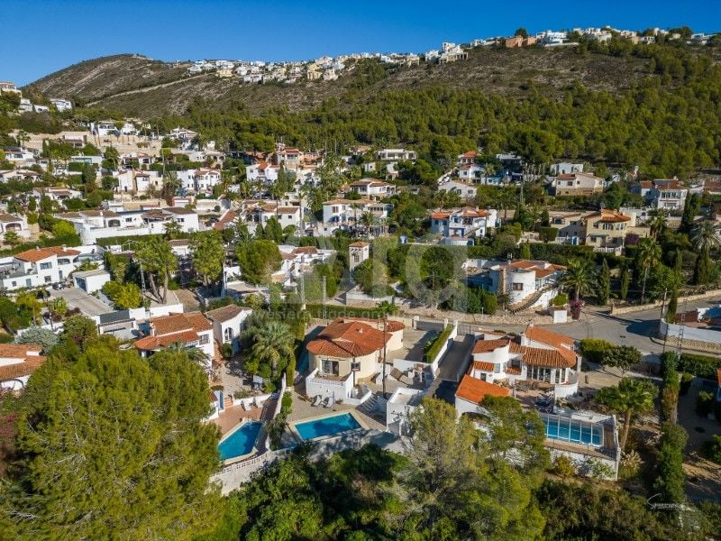 3 Schlafzimmer Villa in Moraira - AVE58015 - Foto - 40
