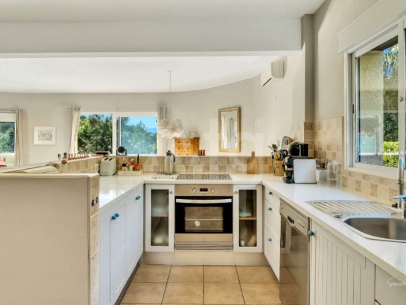 3 Schlafzimmer Villa in Moraira - AVE58015 - Foto - 13