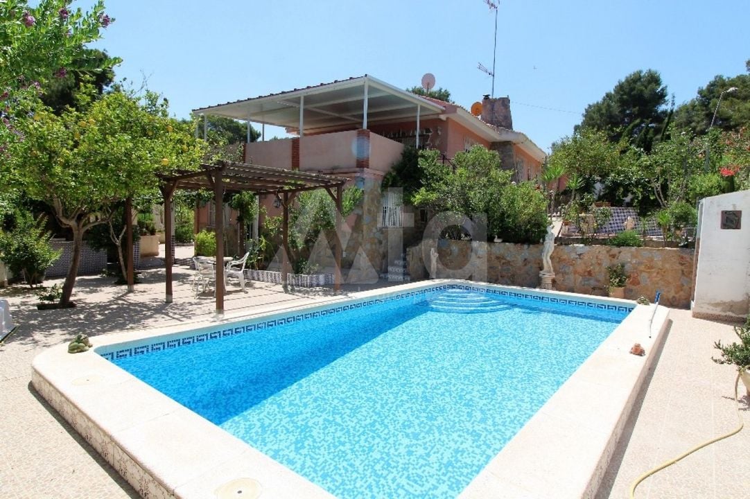 5 bedroom Villa in Torrevieja - RH59002 - Photo - 1
