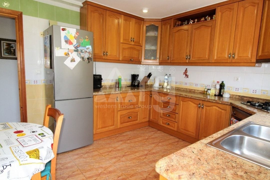 5 bedroom Villa in Torrevieja - RH59002 - Photo - 7
