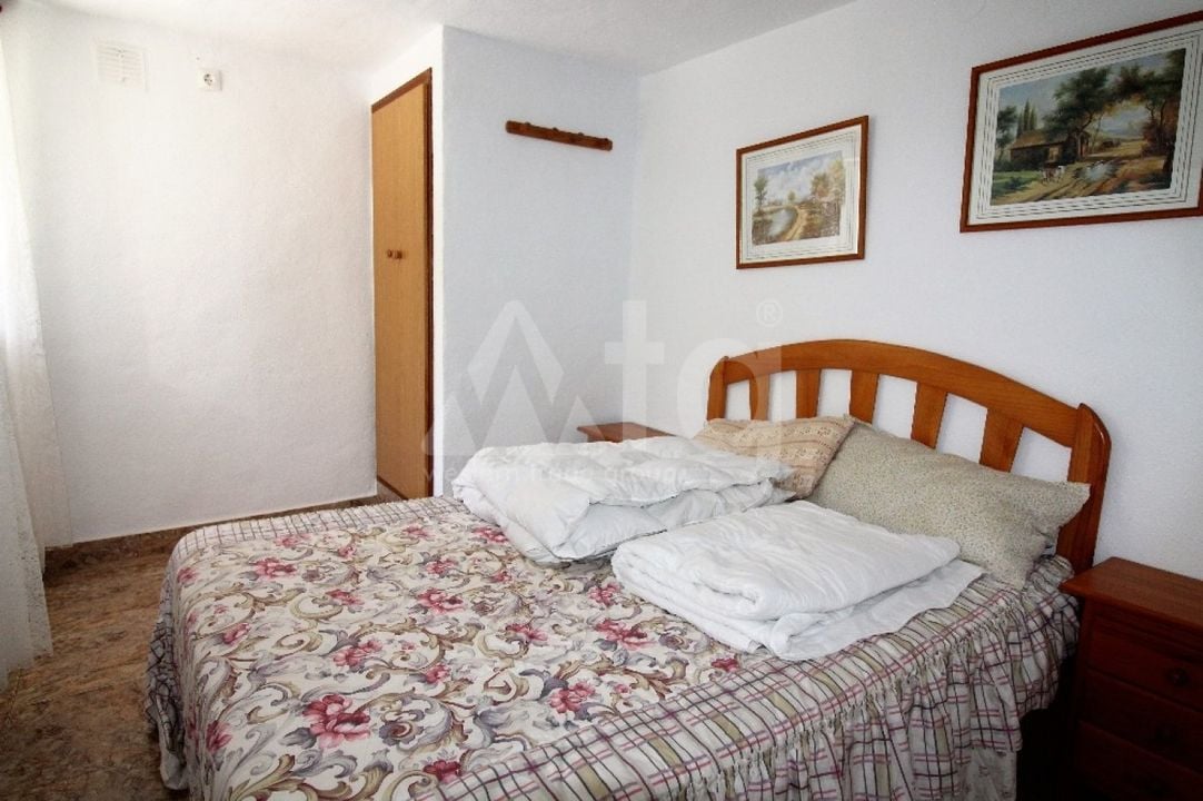 5 bedroom Villa in Torrevieja - RH59002 - Photo - 20