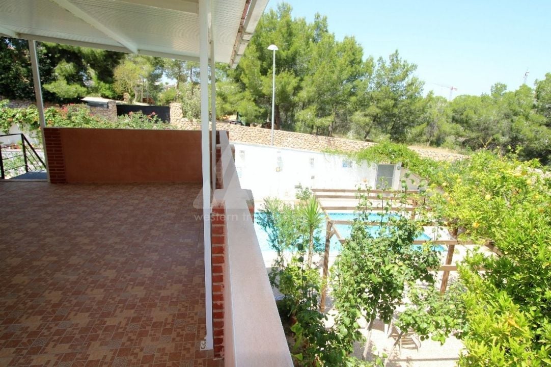 5 bedroom Villa in Torrevieja - RH59002 - Photo - 33