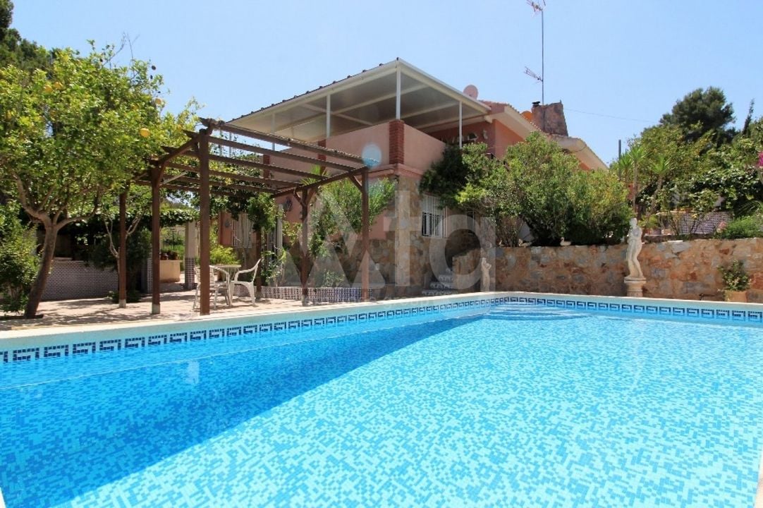 5 bedroom Villa in Torrevieja - RH59002 - Photo - 37