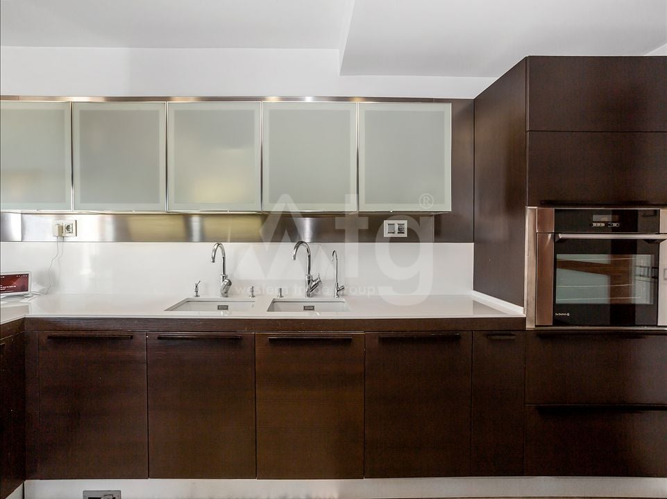 6 bedroom Villa in Algorfa - CCT59060 - Photo - 9