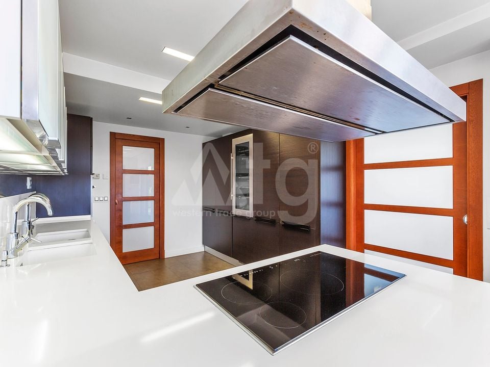 6 bedroom Villa in Algorfa - CCT59060 - Photo - 10