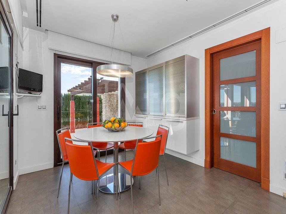 6 bedroom Villa in Algorfa - CCT59060 - Photo - 12