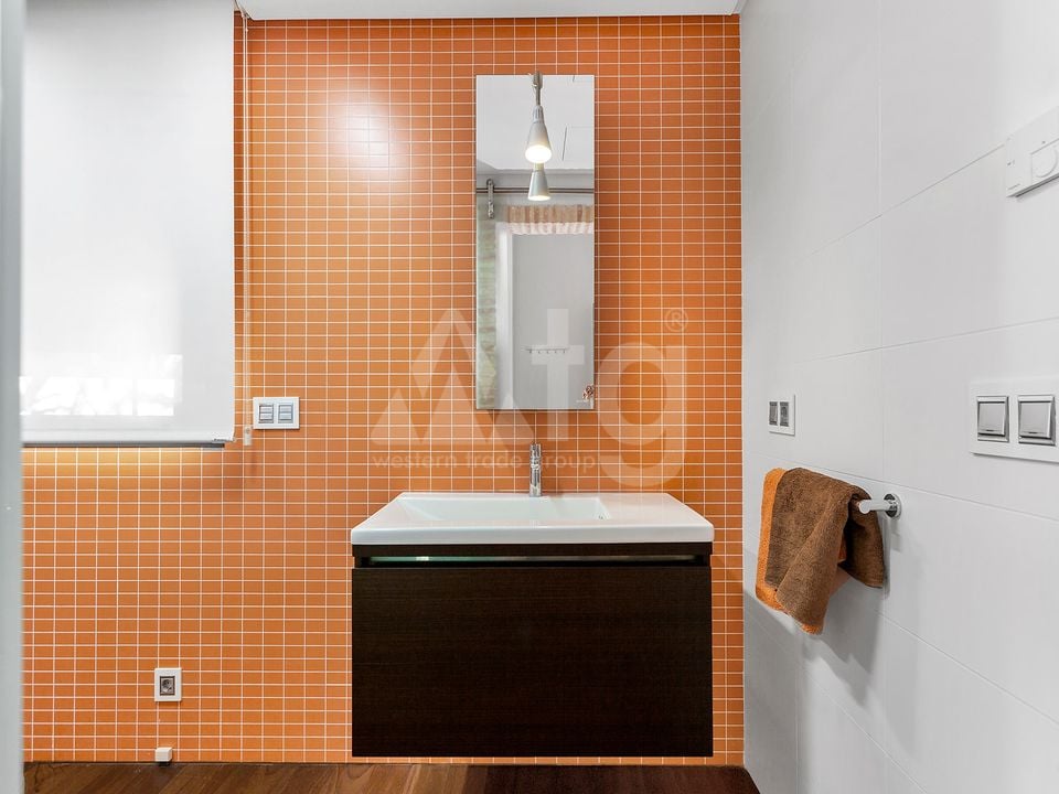 6 bedroom Villa in Algorfa - CCT59060 - Photo - 31