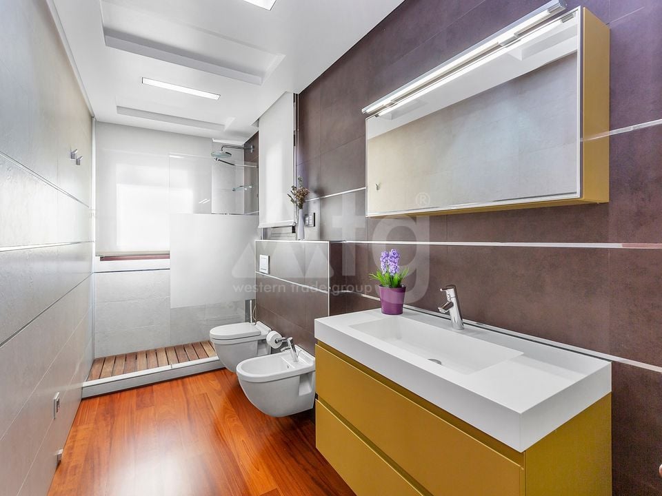 6 bedroom Villa in Algorfa - CCT59060 - Photo - 32