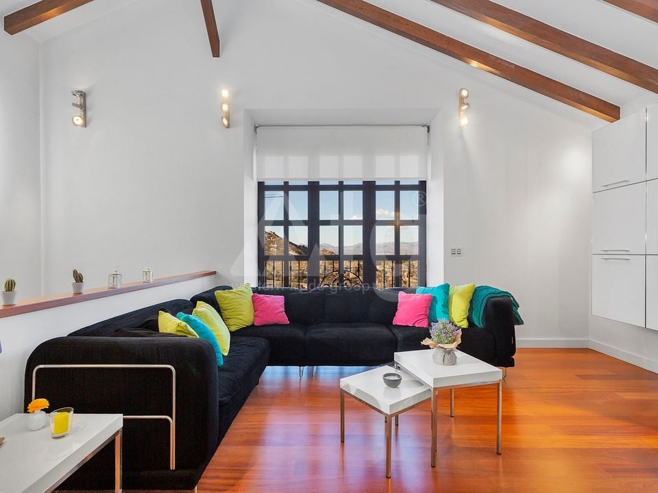 6 bedroom Villa in Algorfa - CCT59060 - Photo - 37