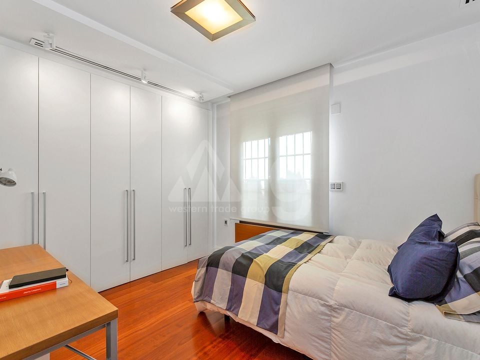 6 bedroom Villa in Algorfa - CCT59060 - Photo - 26