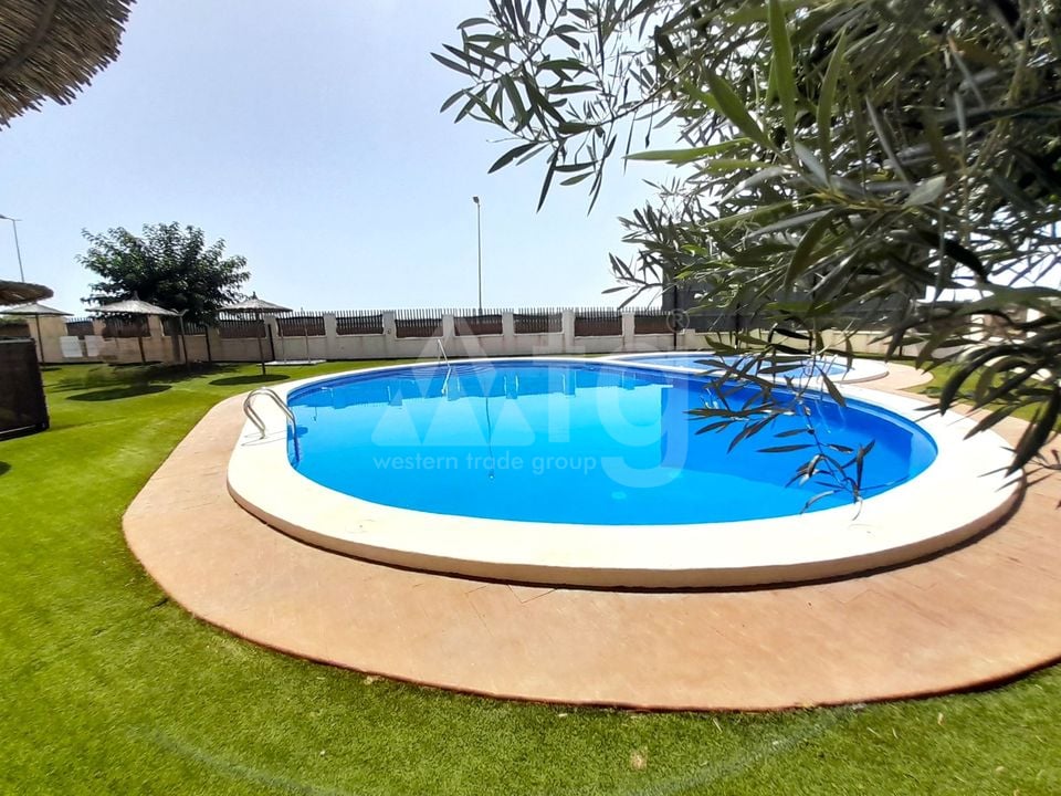 2 bedroom Townhouse in Ciudad Quesada - IHS60259 - Photo - 32