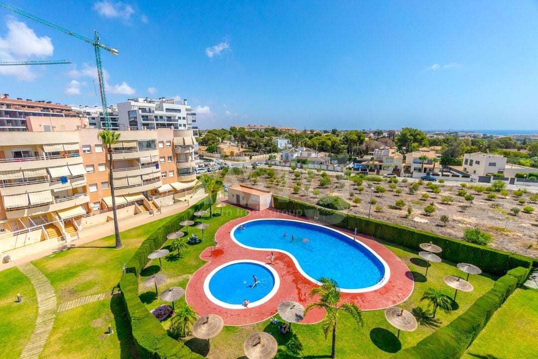 2 bedroom Apartment in Dehesa de Campoamor - URE145432 - Photo - 1