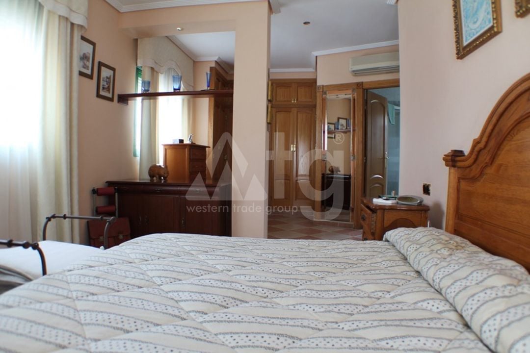 6 bedroom Villa in Benidorm - CPP59884 - Photo - 16