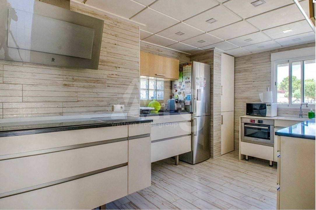 4 bedroom Villa in La Nucia - CPP59925 - Photo - 8