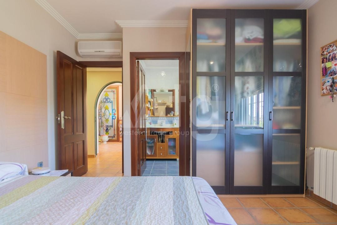 7 bedroom Villa in Alfaz del Pi - CPP59995 - Photo - 17