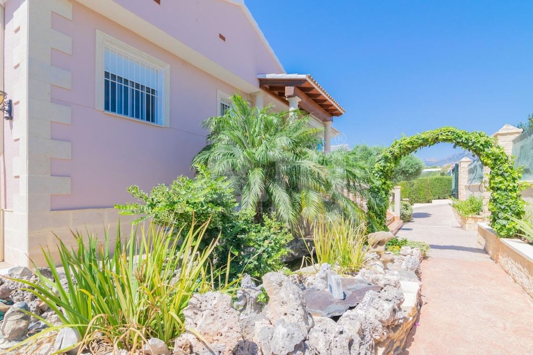 7 bedroom Villa in Alfaz del Pi - CPP59995 - Photo - 31