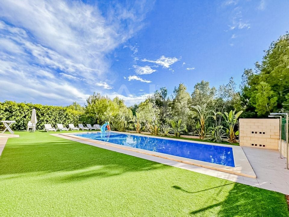 4 bedroom Villa in La Nucia - CPP90046 - Photo - 22