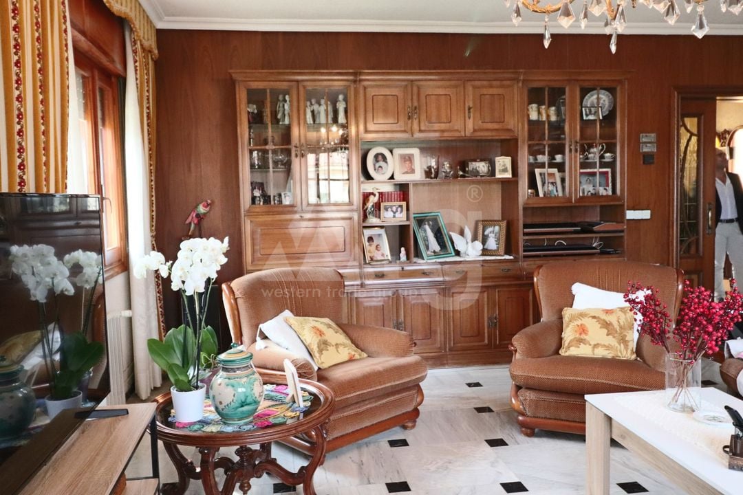 6 bedroom Villa in La Nucia - CPP60035 - Photo - 11