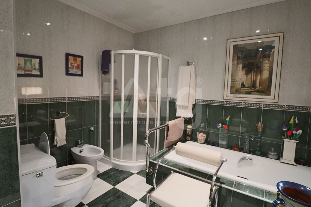 6 bedroom Villa in La Nucia - CPP60035 - Photo - 26