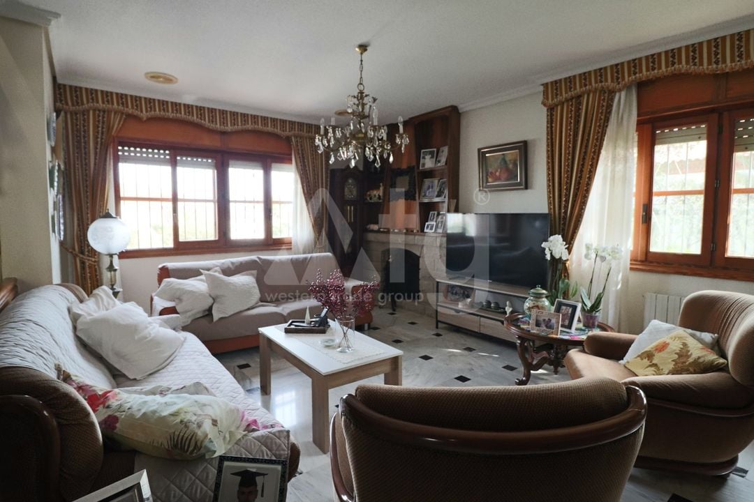 6 bedroom Villa in La Nucia - CPP60035 - Photo - 8