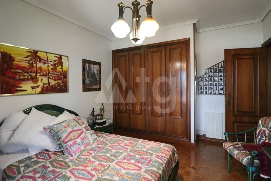 6 bedroom Villa in La Nucia - CPP60035 - Photo - 20