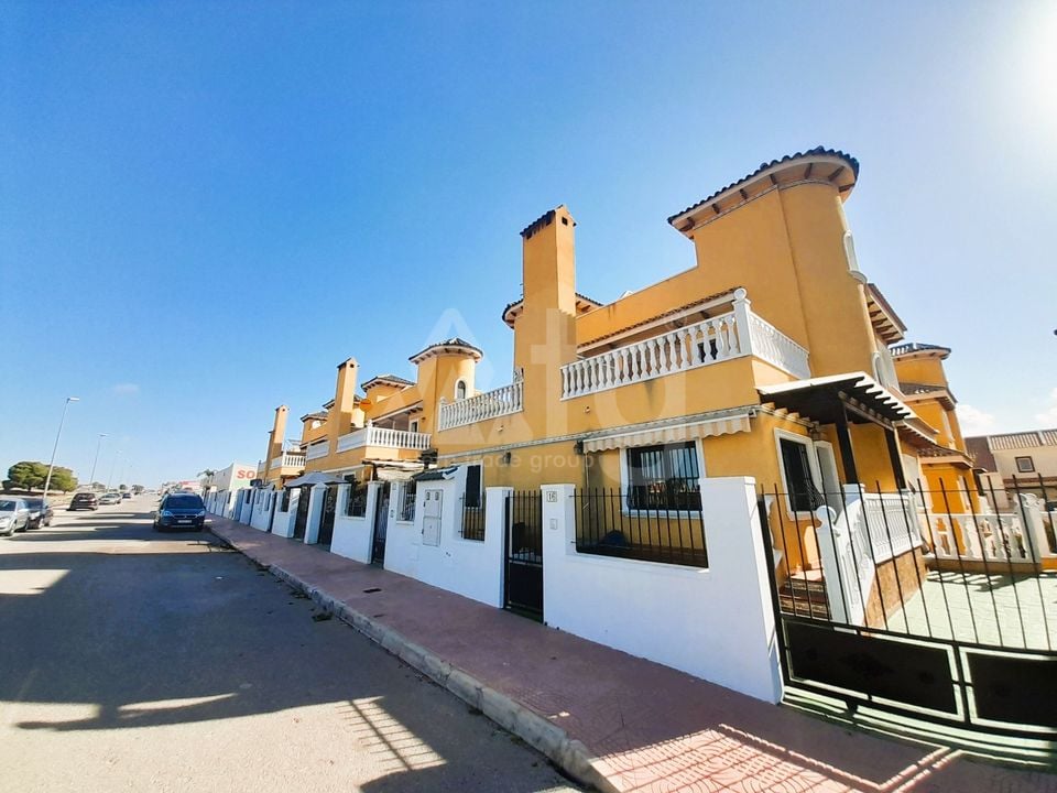2 bedroom Townhouse in Ciudad Quesada - IHS60259 - Photo - 31