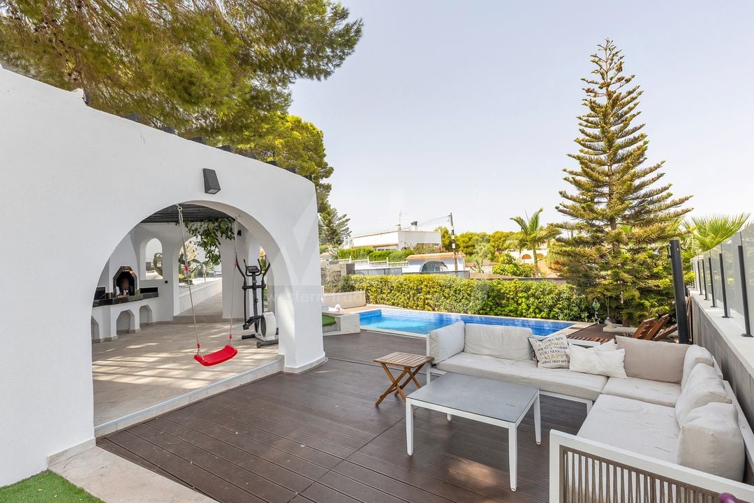 6 bedroom Villa in Los Balcones - LR61679 - Photo - 42