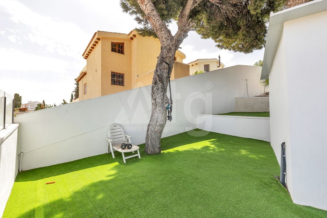 6 bedroom Villa in Los Balcones - LR61679 - Photo - 46