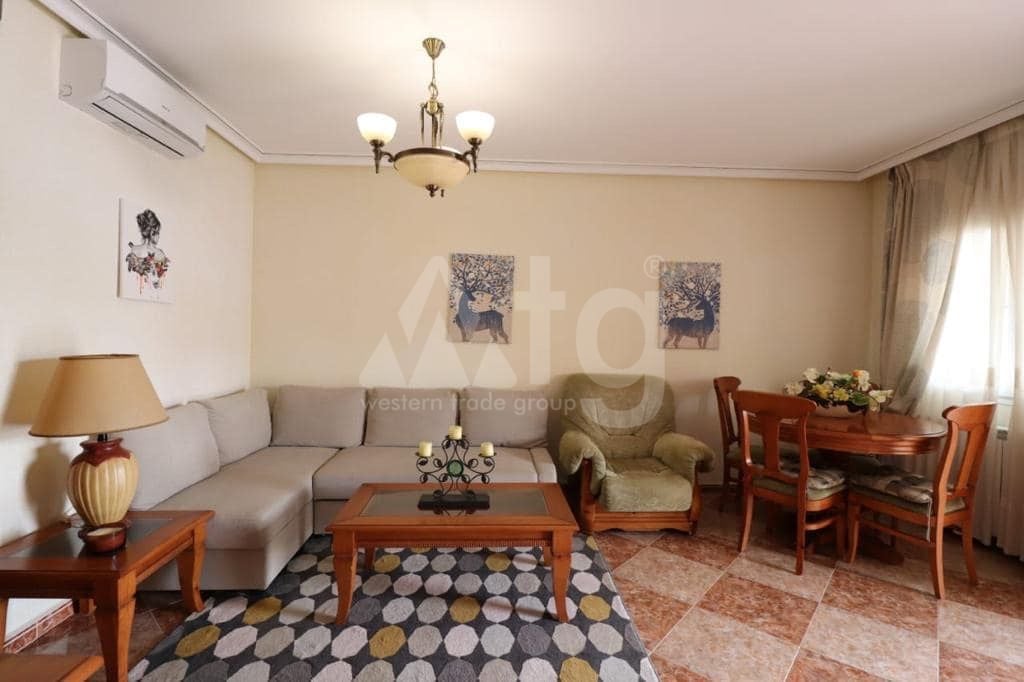 3 bedroom Townhouse in Los Altos - LR61683 - Photo - 4