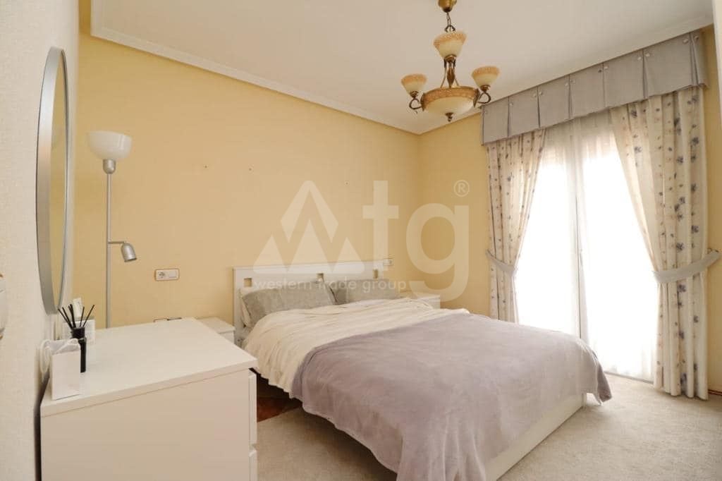 3 bedroom Townhouse in Los Altos - LR61683 - Photo - 7