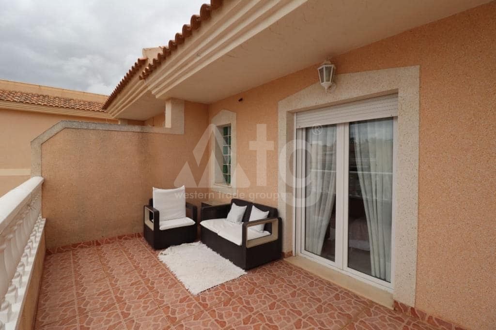 3 bedroom Townhouse in Los Altos - LR61683 - Photo - 12