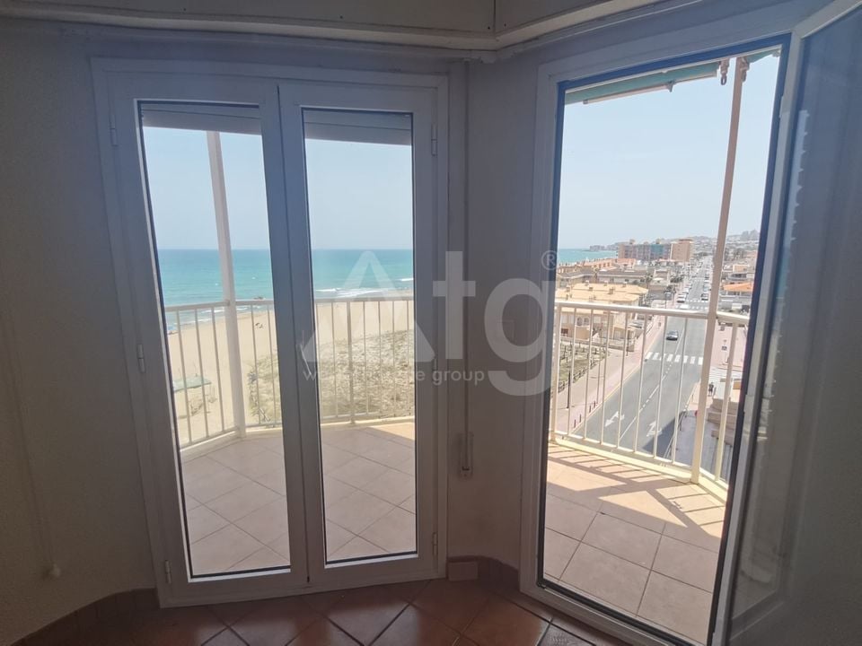 3 bedroom Penthouse in La Mata - AGI95898 - Photo - 19
