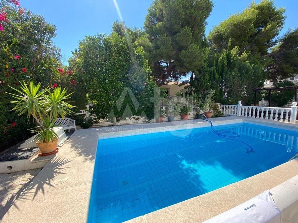 12 bedroom Townhouse in Punta Prima - LR61715 - Photo - 4