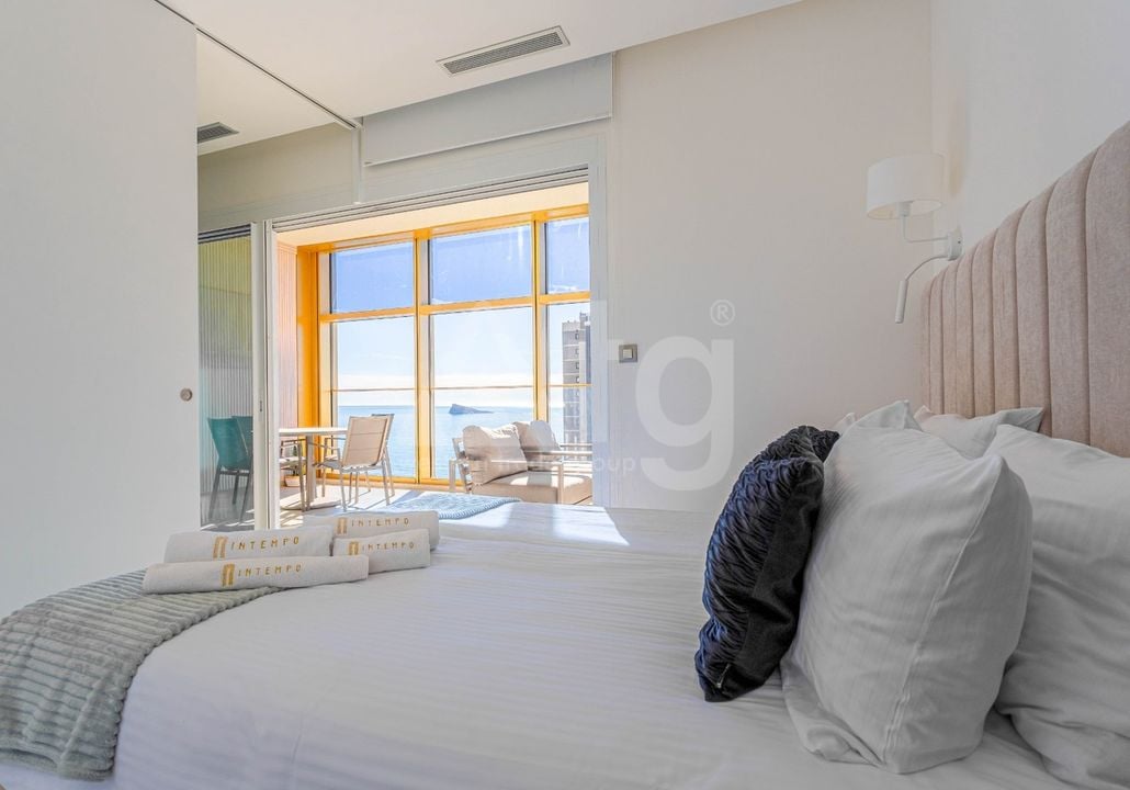 2 Schlafzimmer Appartement in Benidorm - CAA61756 - Foto - 20