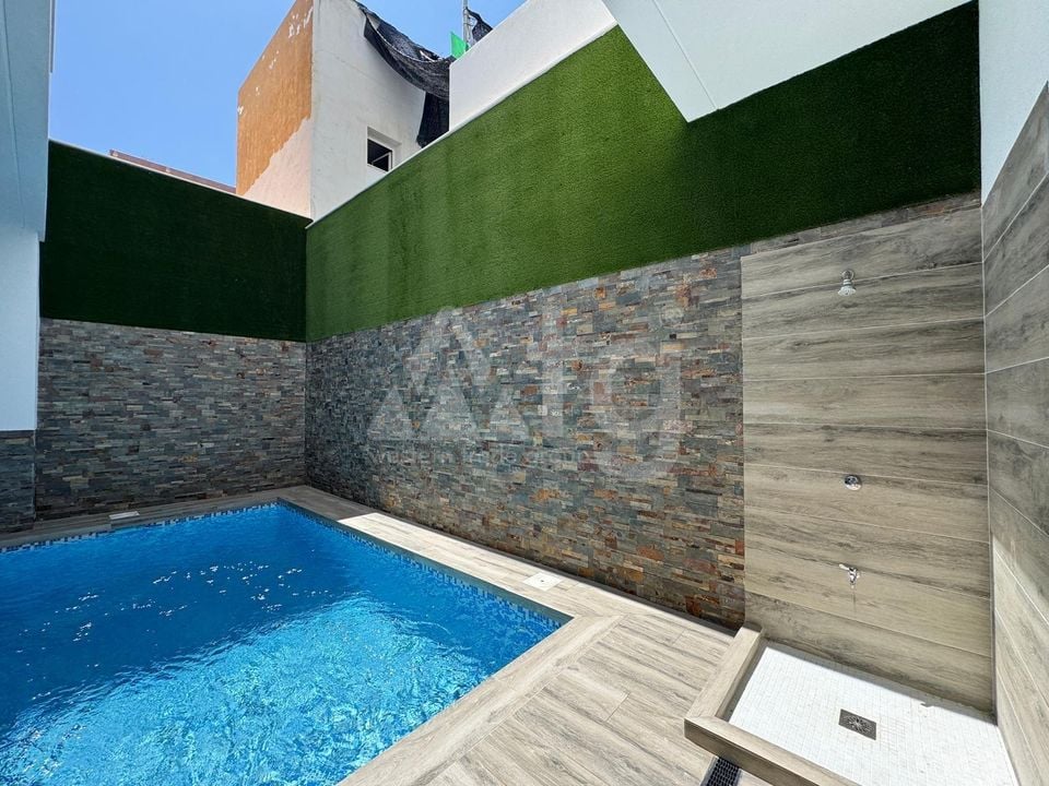 2 bedroom Penthouse in Torrevieja - AG97074 - Photo - 57