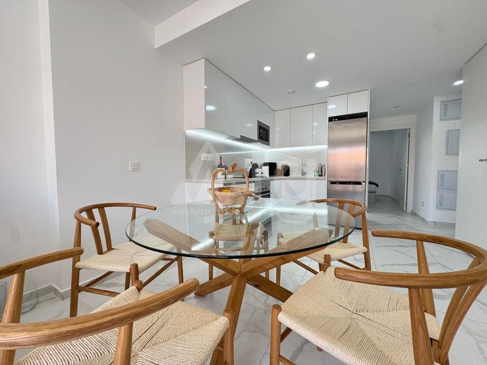 2 bedroom Penthouse in Torrevieja - AG97074 - Photo - 7